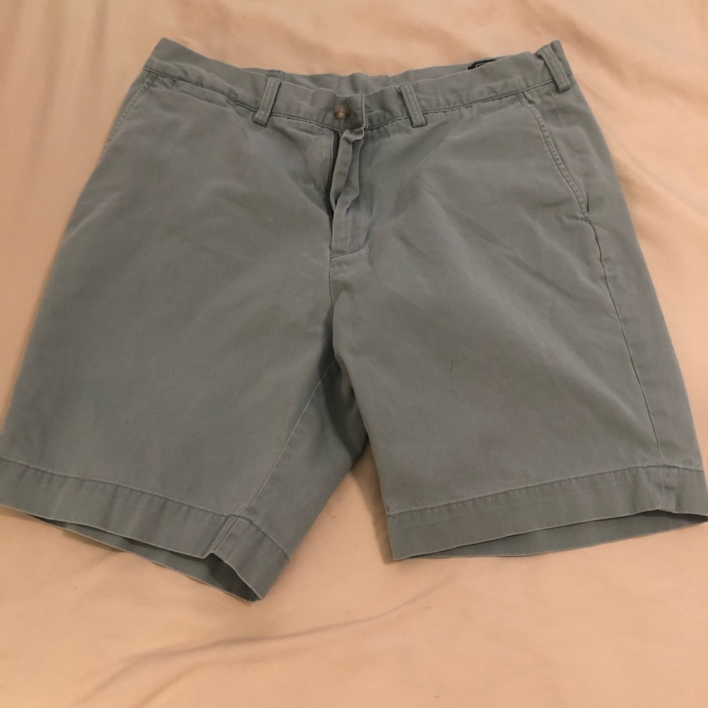Men’s light green Polo Shorts, 9in inseam